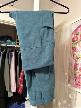 High-Rise Teal Ribbed Leggings - Women